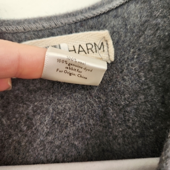 Donni Charm Poncho Wool and Rabbit Fur Cape - Picture 6 of 9